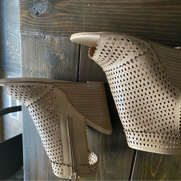 CCOCCI wedges size 8 - Picture 4 of 7